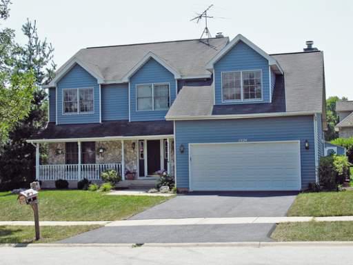 1824 N Wilson Place, Arlington Heights, IL 60004