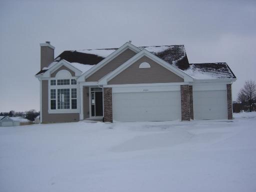 5684 Thribble Cross, Roscoe, IL 61073