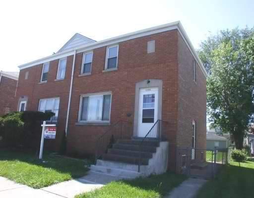6426 W 26th St, Berwyn, IL 60402