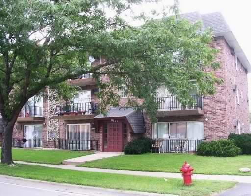 9625 S Ridgeland #A3, Oak Lawn, IL 60453