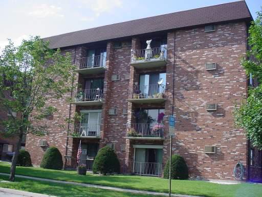 7110 W 93rd Place #2A, Oak Lawn, IL 60453
