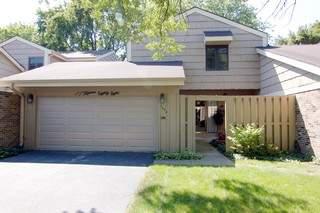 1588 Raven Hill, Wheaton, IL 60187