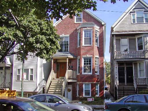 1452 W School #2, Chicago, IL 60657