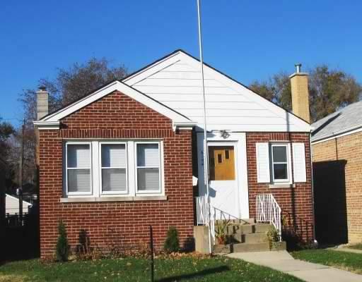 6154 S Nagle Ave., Chicago, IL 60638