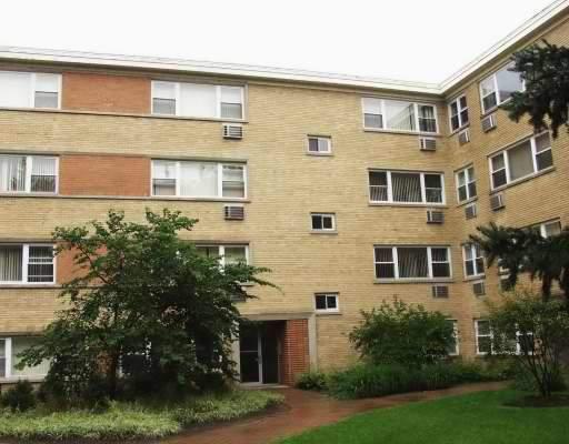 7429 N Ridge Blvd. #3E, Chicago, IL 60645