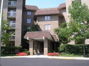 1280 Rudolph Dr #3H, Northbrook, IL 60062