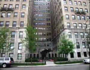 3520 N Lake Shore Drive #2G, Chicago, IL 60657