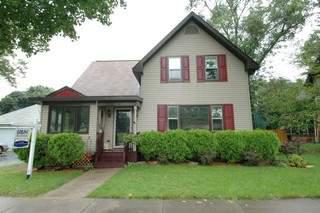 5 King William St., East Dundee, IL 60118