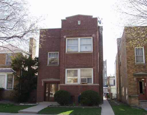 6135 N Fairfield Ave., Chicago, IL 60659