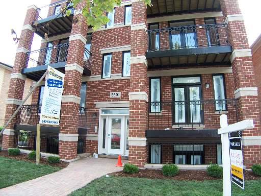 5695 W Higgins #3E, Chicago, IL 60630