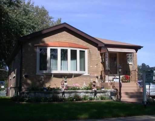8222 W 45th Street, Lyons, IL 60534