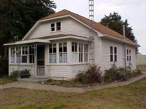 31588 N 1239 East Road, Blackstone, IL 61313
