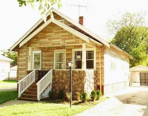 603 Washington Park, Waukegan, IL 60085