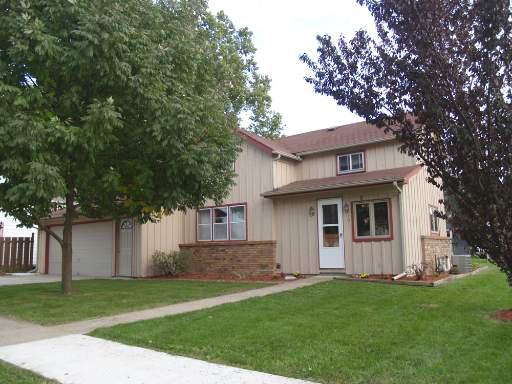 301 E 1st Street, Leaf River, IL 61047