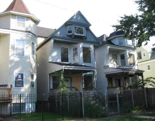 [Address Unavailable], Chicago, IL 60621
