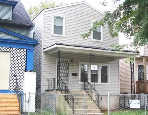 11916 S Lowe Ave., Chicago, IL 60628