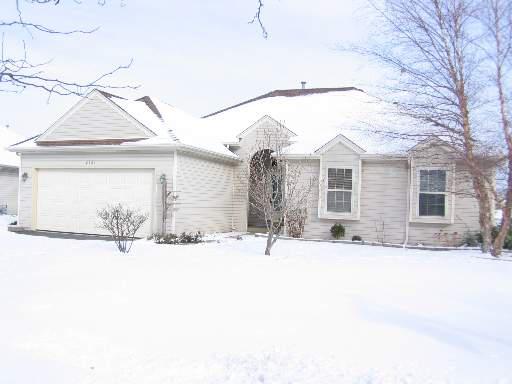 2523 Heritage Lake Dr, Lockport, IL 60441