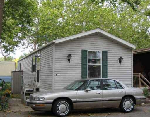 2993 Curtis St. #C11, Des Plaines, IL 60016