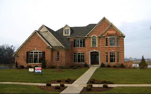 321 Merry Oaks Drive, Sycamore, IL 60178