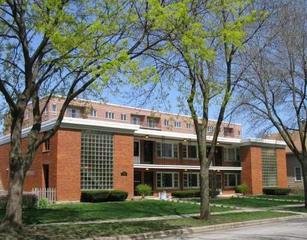 1348 Brown #9, Des Plaines, IL 60016