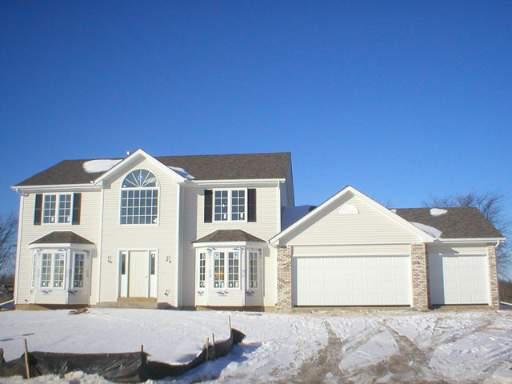 1954 Lakindale Dr., Machesney Park, IL 61115