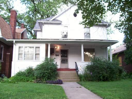 15413 S Vine Ave, Harvey, IL 60426