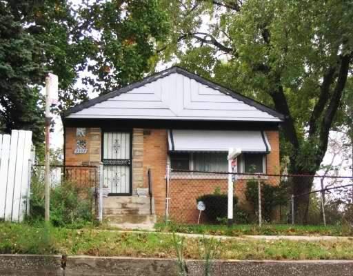 9357 S Jeffery, Chicago, IL 60617