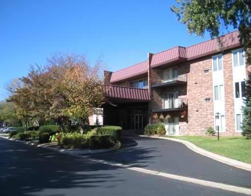 1121 W Ogden Ave #352, Naperville, IL 60563