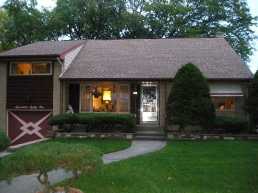 1785 Locust, Des Plaines, IL 60018