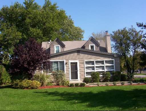 [Address Hidden by Seller], Darien, IL 60561
