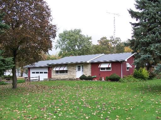 28308 Lukens Road, Sycamore, IL 60178