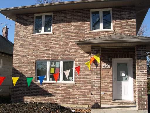 426 S 23rd Ave., Bellwood, IL 60104