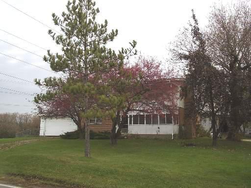 5116 Mt Thabor Rd, Woodstock, IL 60098