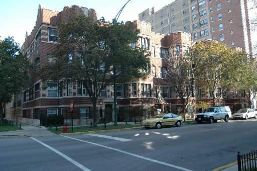 1260 W Pratt Blvd. #1, Chicago, IL 60626