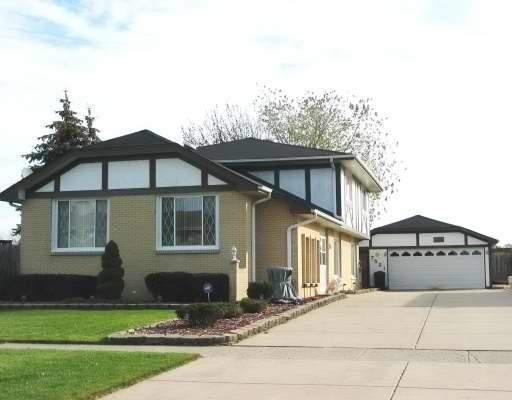 7521 S Cork Ave., Justice, IL 60458