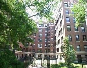 725 W Sheridan #701, Chicago, IL 60613