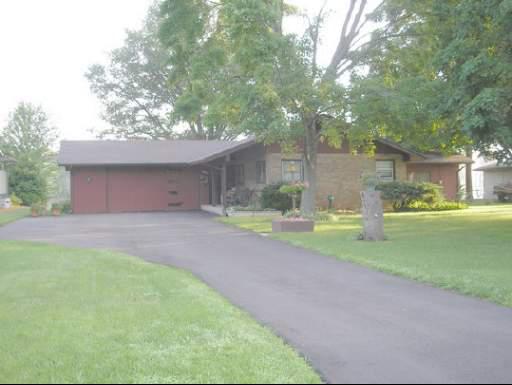 9812 Shore Dr, Machesney Park, IL 61115