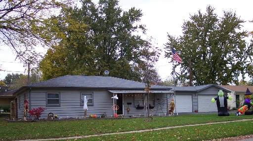 317 Spruce St, North Aurora, IL 60542