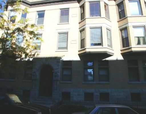 618 W Barry #G, Chicago, IL 60657