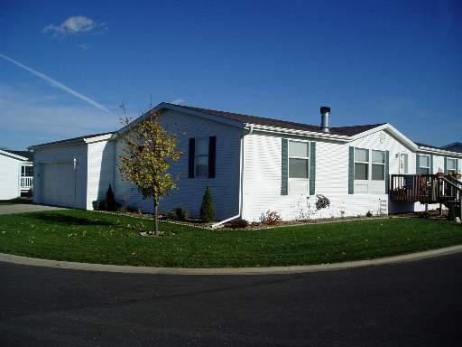 622 Blue Bird Circle, Sandwich, IL 60548
