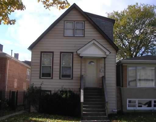 2208 N Knox Avenue, Chicago, IL 60639