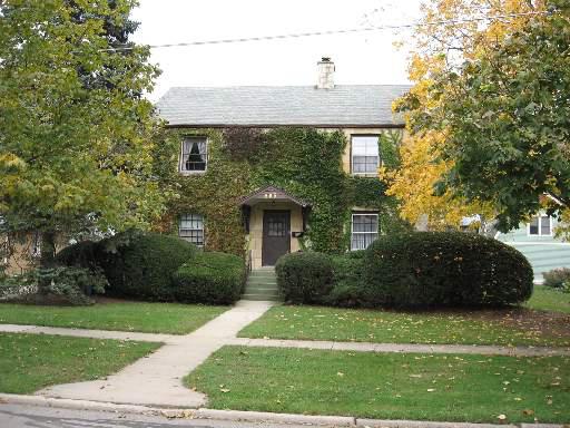 805 N Bartlett Ave, Plainfield, IL 60544