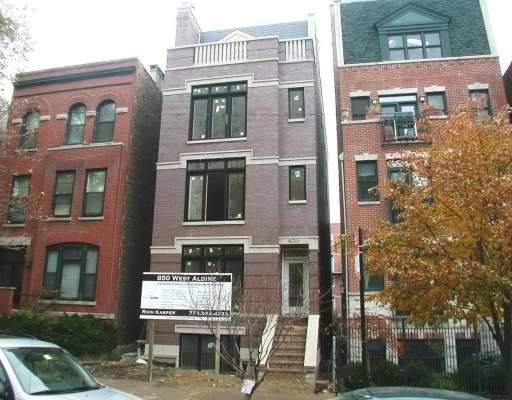 850 W Aldine Ave. #2, Chicago, IL 60657