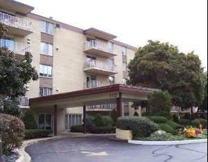 110 W Butterfield Rd. #306, Elmhurst, IL 60126