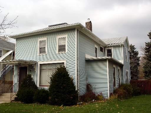 411 Plum Street, Aurora, IL 60506