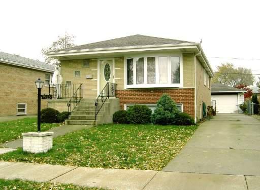 7925 S Natchez, Burbank, IL 60459