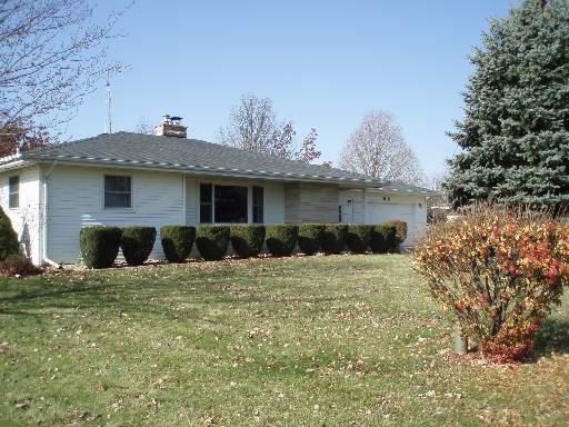 15103 Willow Run Drive, DeKalb, IL 60115