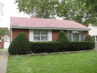 1090 S Second, Des Plaines, IL 60016