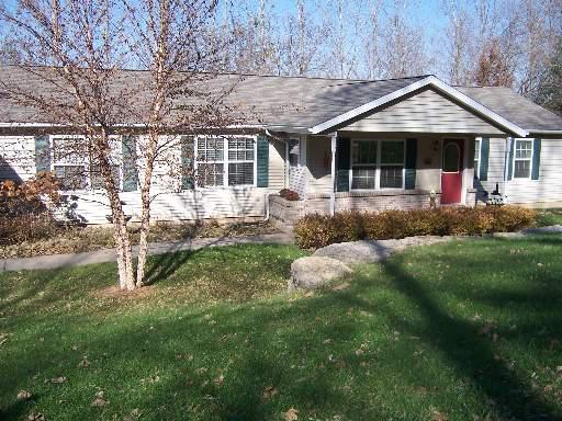 139 Poplar Street, Elizabeth, IL 61028