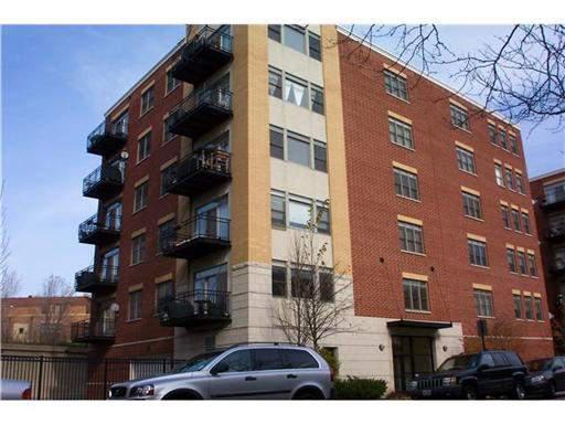 2310 W St. Paul #204, Chicago, IL 60647